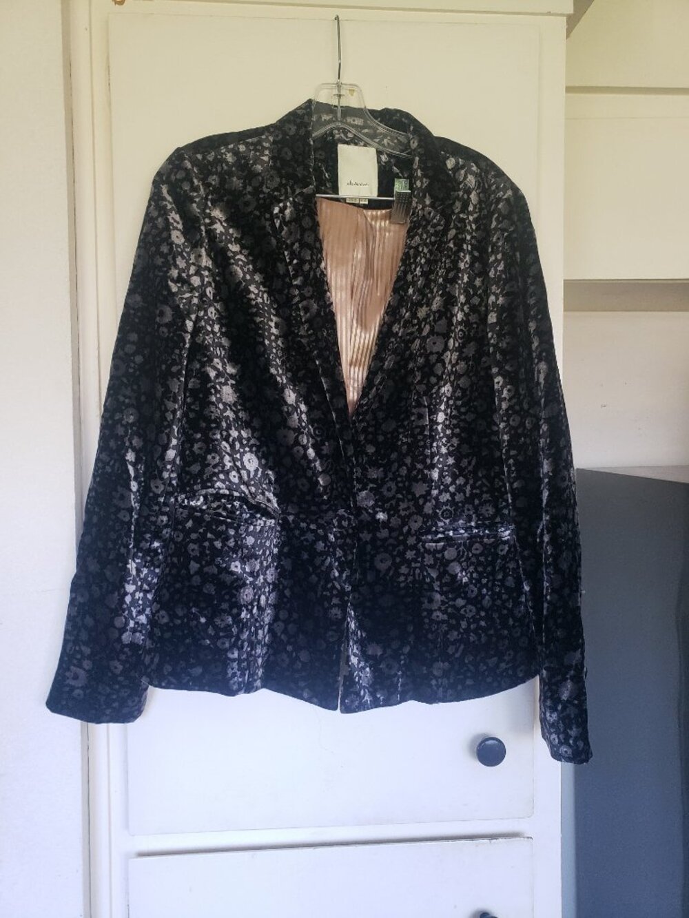 Elevense Black and tan Velvet Jacket Size 12